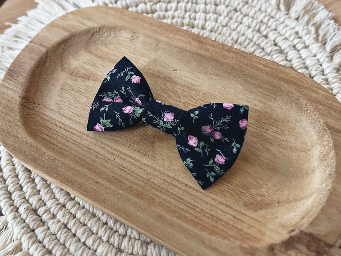 Black & Pink Flowers Bow Tie