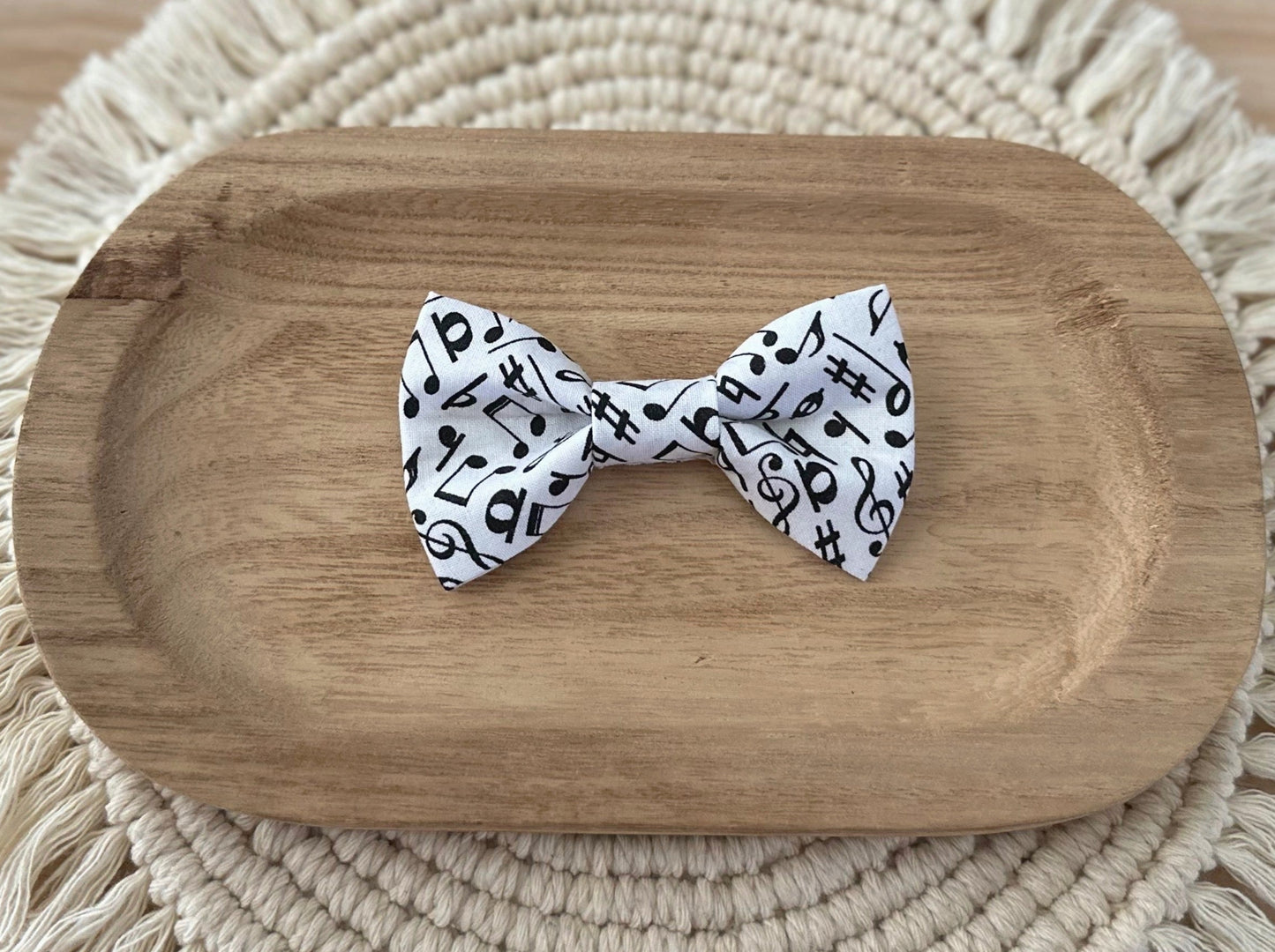 Musical Notes Bow Tie