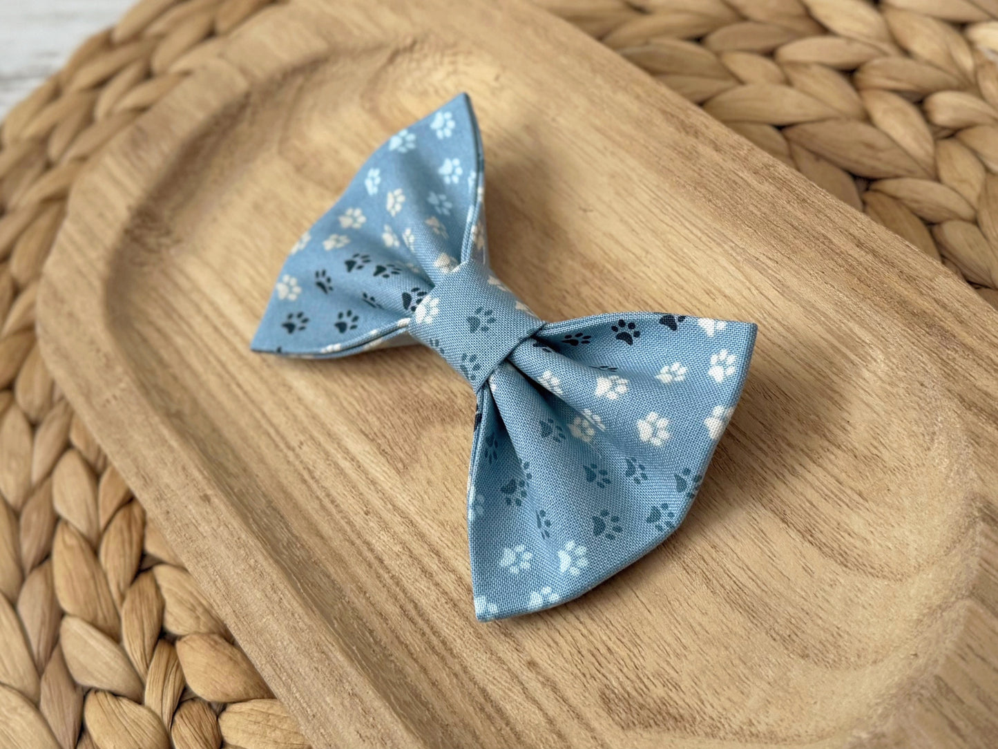 Paw Print Pet Bow Tie