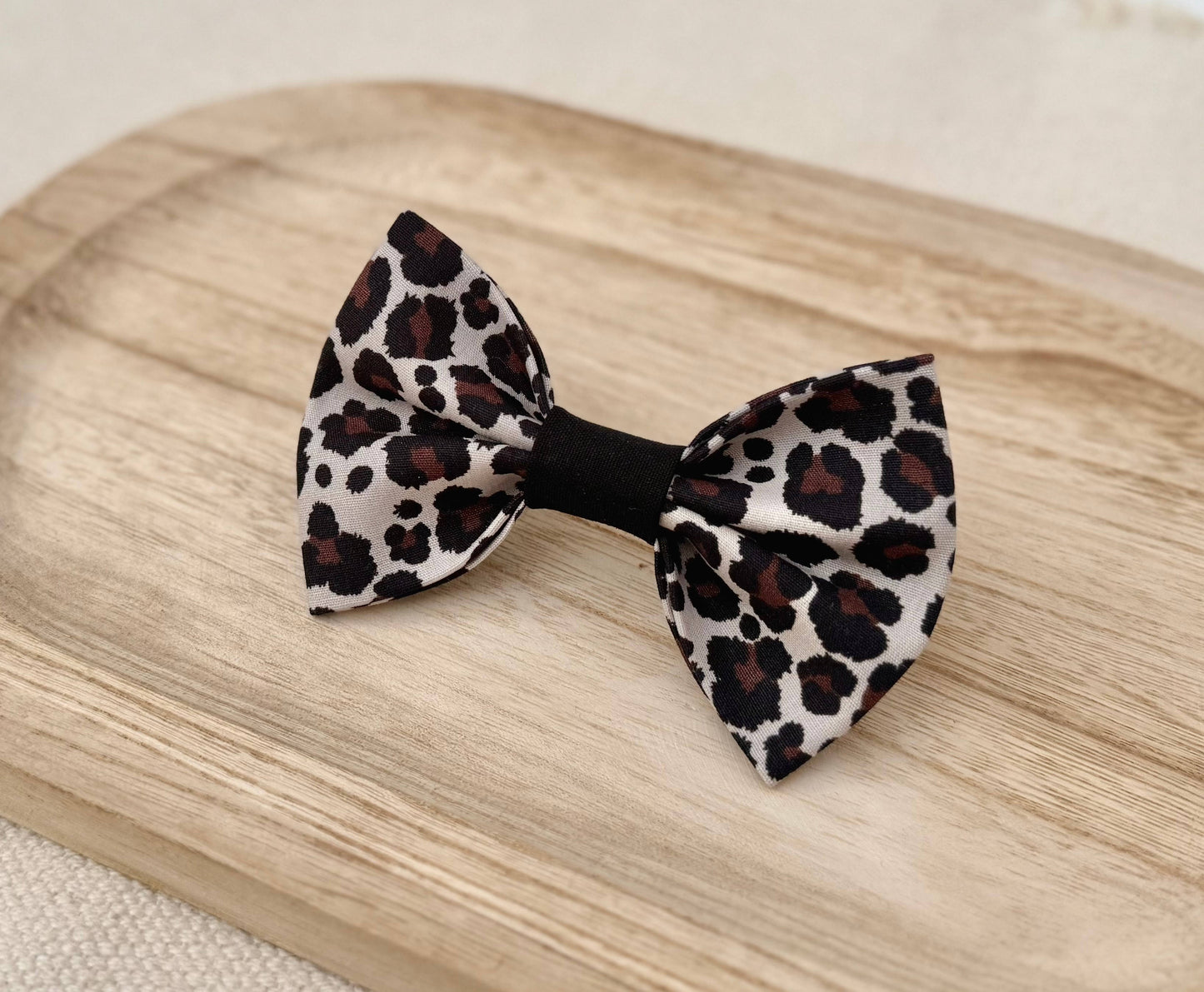 Leopard Print Pet Bow Tie