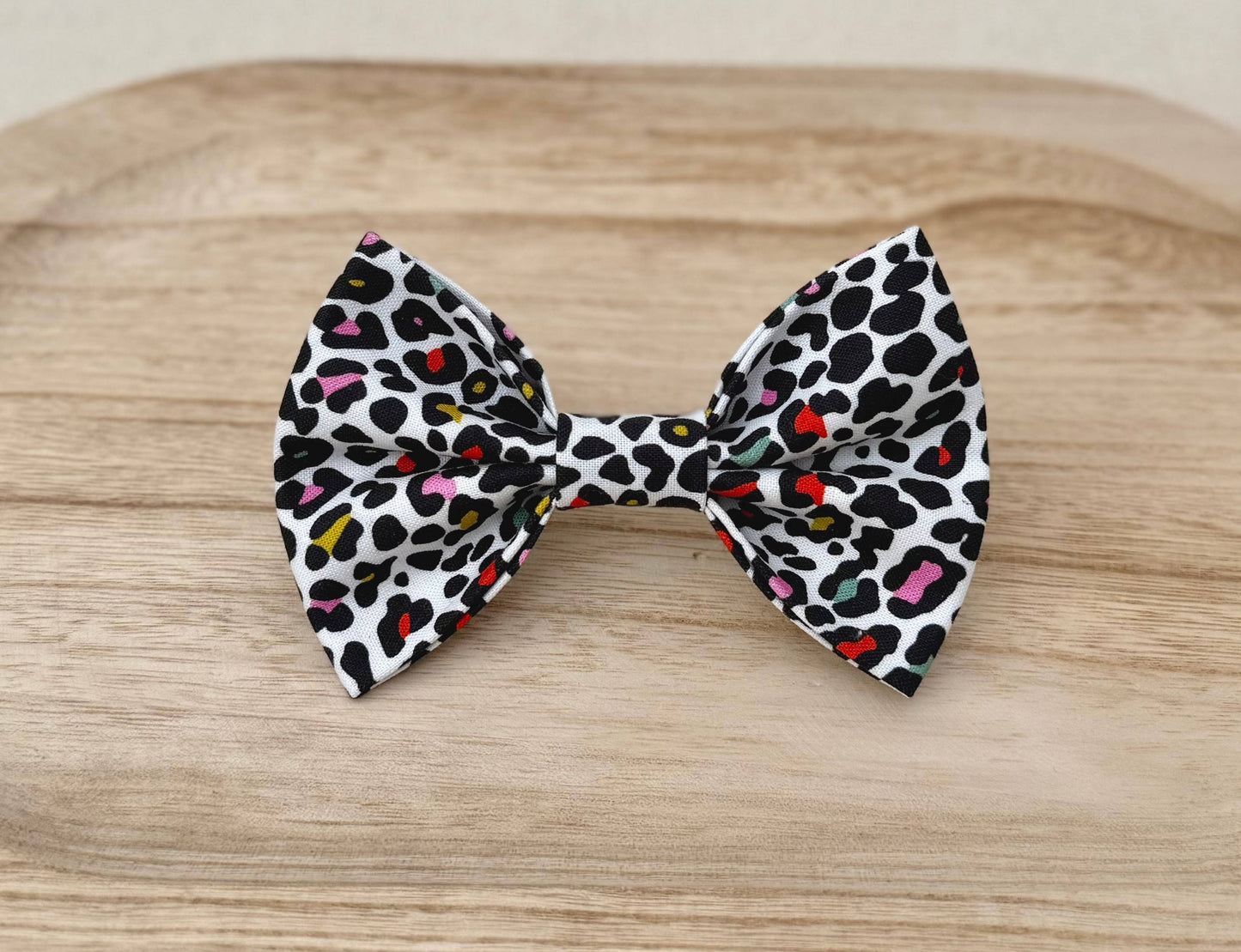 Leopard Print Pet Bow Tie