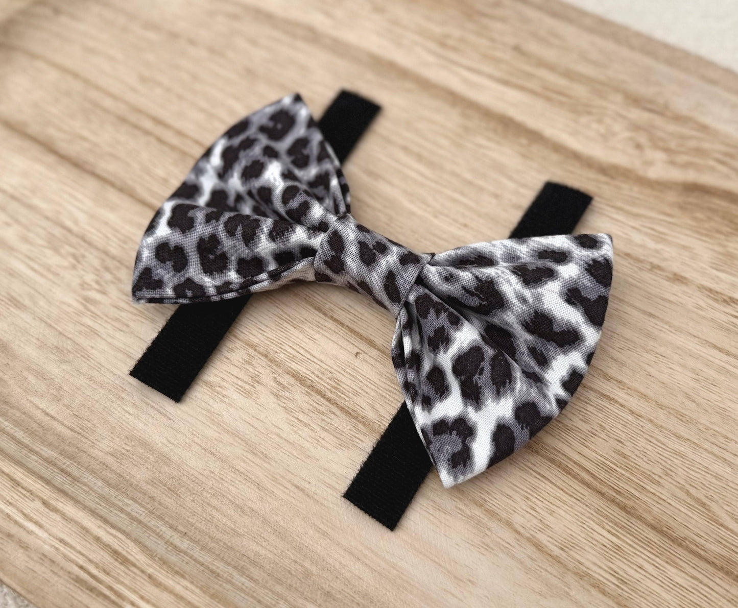 Snow Leopard Print Pet Bow Tie