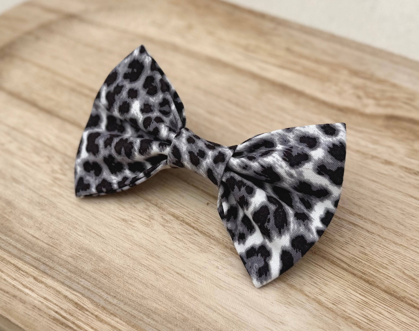 Snow Leopard Print Pet Bow Tie